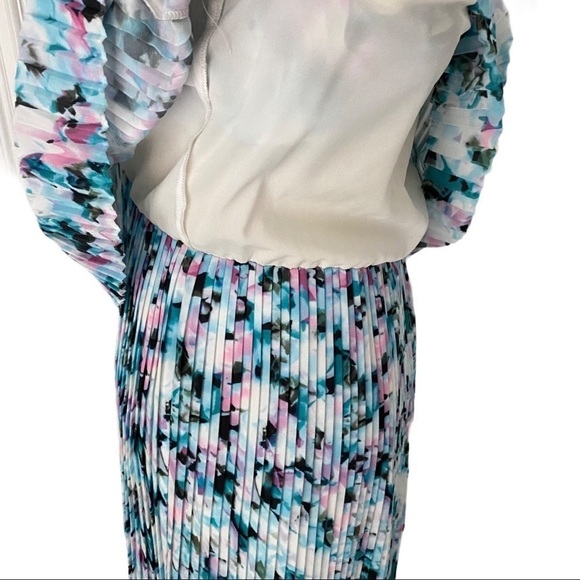 Parker Jasmine Blue Floral Print Jett Accordion Tiered Mini Cocktail Dress M - Picture 10 of 14